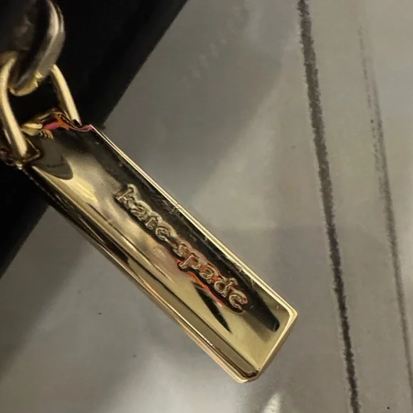 Kate Spade Black and tan Wallet ships same day! - Picture 10 of 10